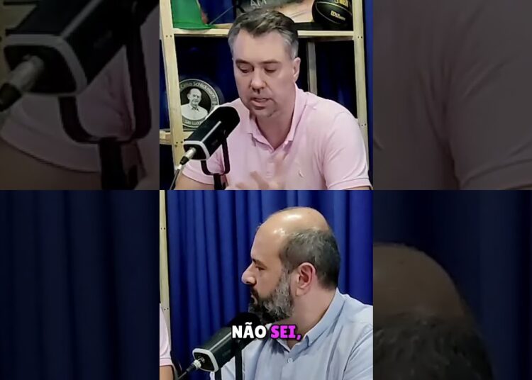 Pare de seguir fofocas e veja vídeos de gatinhos! #shorts