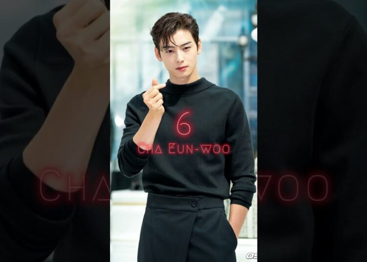TOP 10 MOST HANDSOME KOREAN STARS | SHORTS