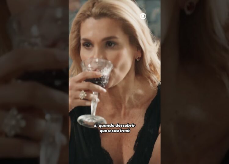 Sandra pensa no que pretende fazer para se dar bem na realeza europeia | #ÊtaMundoMelhor #shorts