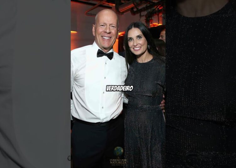 As 3 atitudes de Demi Moore para proteger Bruce Willis #curiosidades #noticias #brazil