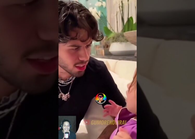 😂 Zé Felipe pergunta pra Maria Flor: cantora ou influencer? 🎤📱 #shorts #zefelipe #mariaflor #famosos