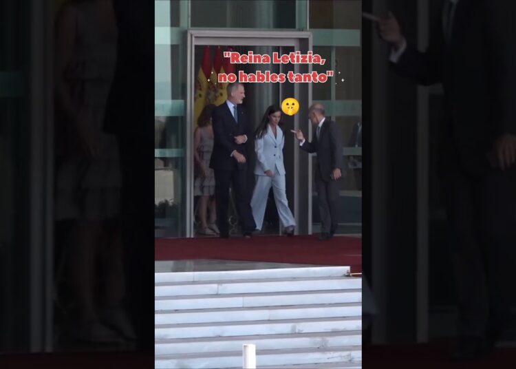 😂”Advisor got angry at Queen Letizia”but she is continuing#new#king#queenletizia#funny