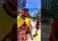 Zézinho feliz ao lado de Aninha