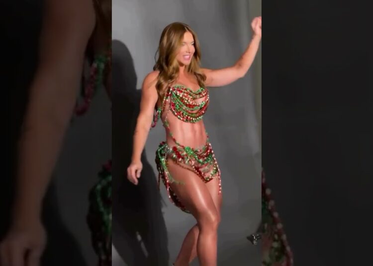 Gostaram da Virgínia na Grande Rio? #famosas #fofoca #fofocas #virginia #paollaoliveira #leodias