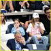 Emily Blunt e John Krasinski fazem uma aparição rara com suas filhas no US Open 2025!