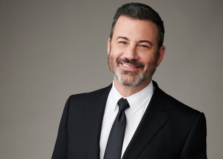 400 celebridades se juntam à ACLU para protestar contra a suspensão Kimmel da Disney
