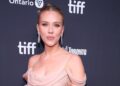 6 Scarlett Johansson momentos que foram manchetes em 2025