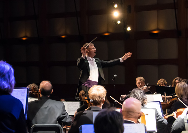 A Orquestra do Festival de Nova Jersey abre a temporada com "The Gypsy Spirit" - dois shows, dois programas inesquecíveis