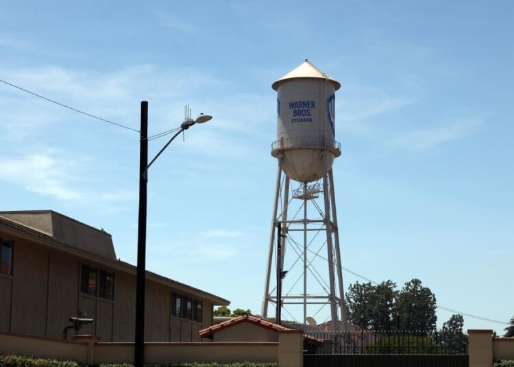 A Warner Bros. Stock salta mais de 25% após o relatório de aquisição de Ellison