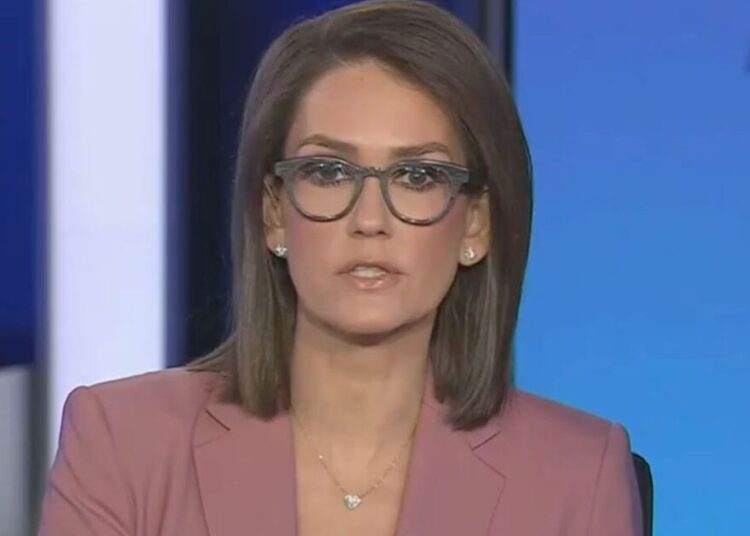A apresentadora da Fox News diz que Trump fez de Kimmel 'inacessível' após a suspensão - notícias de celebridades - entretenimento