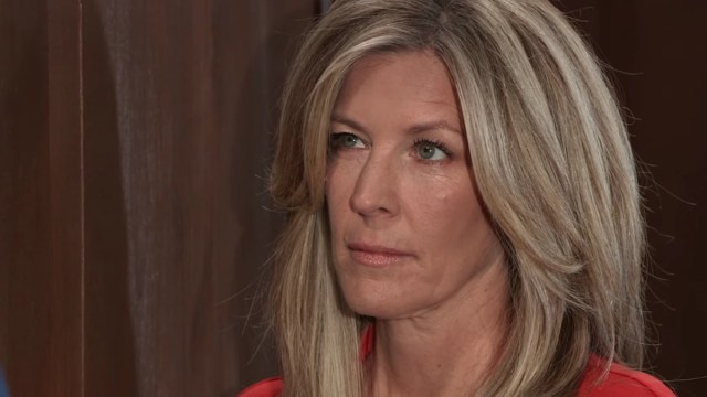 A atora Carly, do Hospital Geral, Laura Wright está 'pronta para' neste outono