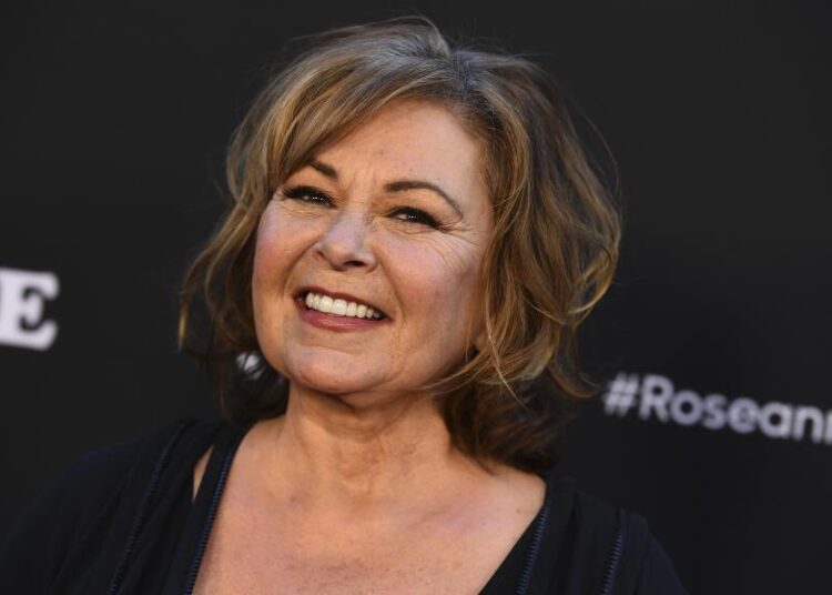 A decisão da ABC de puxar o show de Jimmy Kimmel tem alguns ecos de disparo de Roseanne Barr pela Roseanne Barr