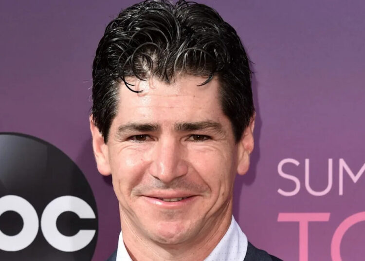 A estrela de 'Roseanne' Michael Fishman derruba as notícias da Big Audition After 'the Conners' Afiling