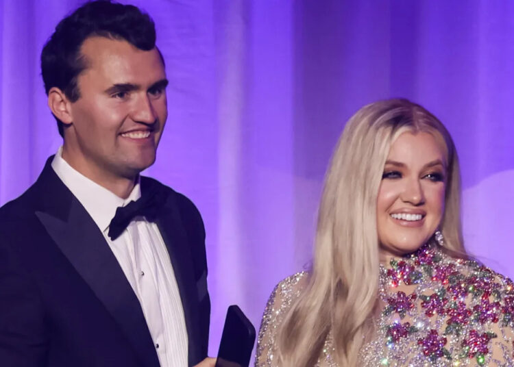 A estrela de 'The Bachelor' Peter Weber faz previsão sobre a esposa de Charlie Kirk após sua morte