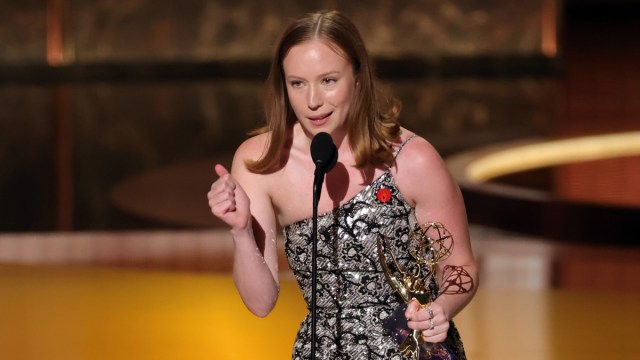 A estrela de hacks Hannah Einbinder, o discurso de Emmys é biped: eis o porquê