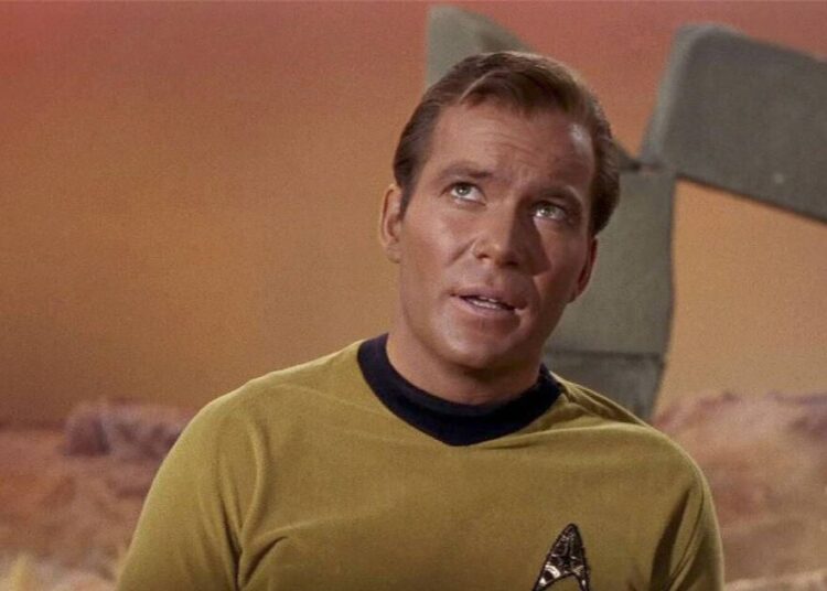 A lenda de Star Trek, William Shatner, hospitalizada depois de ficar doente em casa - Notícias de celebridades - entretenimento