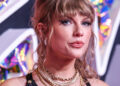 A loja de discos de Nashville diz 'a maioria' de seus vinis Taylor Swift roubados por mulher pega em vídeo - National Enquirer