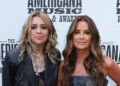 A nova atualização da nova amizade de Kyle Richards e Morgan Wade envolve Farrah Brittany