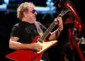 A nova música de Sammy Hagar é tão boa que ele pode ter que fazer outro LP
