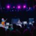 A perna molhada chuta os Jams em Nashville em 'Gather No Moss' Tour