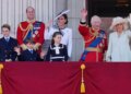 A teoria da conspiração real selvagem surge sobre os rumores de 'preocupação' de William e Charles