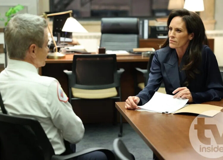 Annabeth Gish para estrela convidada na temporada 14 de 'Chicago Fire' - Obtenha detalhes