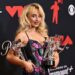 Ariana Grande, Lady Gaga S pela grande performances e vitórias no Video Music Awards da MTV