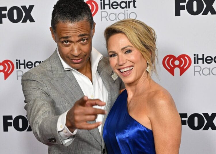 As palestras de TJ Holmes querendo começar uma família com Amy Robach 3 anos após o caso de seu caso - a revista Globe