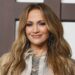 As poderosas palavras poderosas de Jennifer Lopez sobre "ser livre" estão se tornando virais