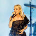 Assista Carrie Underwood abrir a temporada de 2025 de 'Sunday Night Football'