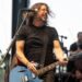Assista Foo Fighters Tocar Surprise First Gig com seu novo baterista