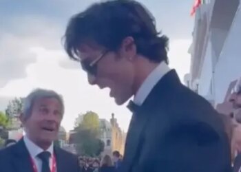 Jacob Elordi virou -se para um membro da equipe de segurança do Festival de Veneza de Festival de 2025 em uma briga tensa.
