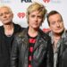 Assista ao primeiro trailer da nova comédia de viagem de Green Day 'New Ano