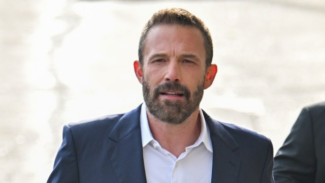 Ben Affleck se sente 'substituído' em meio a Matt Damon e Jimmy Kimmel Bromance, diz Insider