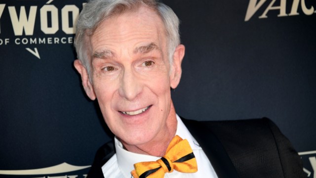 Bill Nye recebe estrela na caminhada da fama de Hollywood para a contribuição da TV