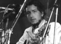 Bob Dylan escreveu a letra para esta música clássica em um guardanapo e não queria nenhum crédito