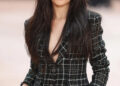 Camila Cabello surpreende Iowans cantando 'Primeiro Man' no casamento deles
