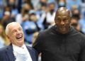 Celebridades Pack Pack Belichick's UNC estréia