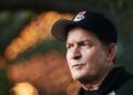 Charlie Sheen revela o risco de recaída de drogas-notícias de celebridades-entretenimento