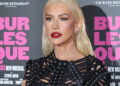 Christina Aguilera joga mandíbulas em novo post e os fãs estão dizendo a mesma coisa
