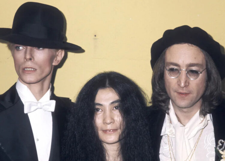 Como David Bowie quase reuniu os Beatles juntos uma noite selvagem