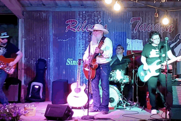 Confira música ao vivo acontecendo em New Braunfels em maio, junho