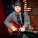 Confira o novo álbum 'O que você está procurando' de Drew Green