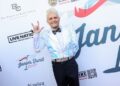 Corey Feldman finalmente aparece para o treinamento DWTS