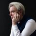 David Byrne compartilha o novo single 'Qual é a razão para isso?' Apresentando Hayley Williams, do Paramore,