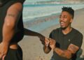 Dax enfrenta o desgosto de frente em ousado novo single "Você é o problema" da revista Hype: revelando o pulso da cultura urbana-do hip hop a Hollywood! Explore uma tapeçaria diversificada de histórias, entrevistas e editoriais impactantes que abrangem moda, jogos, filmes, MMA, EDM, rock e além! www.thehypemagazine.com - A revista Hype the Hype Magazine
