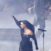 Demi Lovato dança no videoclipe 'Here All Night'