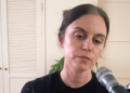Deradoorian se torna o mais recente artista independente a deixar o Spotify