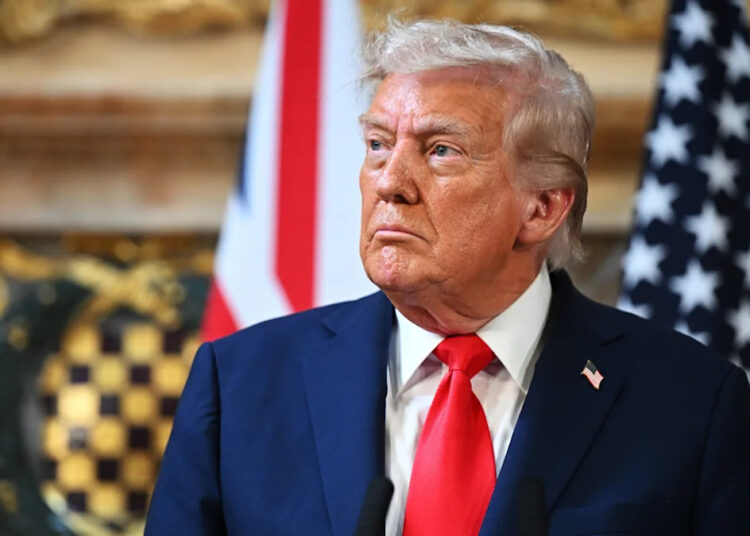 Donald Trump quebra o silêncio no retorno de Jimmy Kimmel a tarde da noite