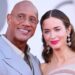 Emily Blunt e Dwayne Johnson se tornaram amigos 'muito rápidos'